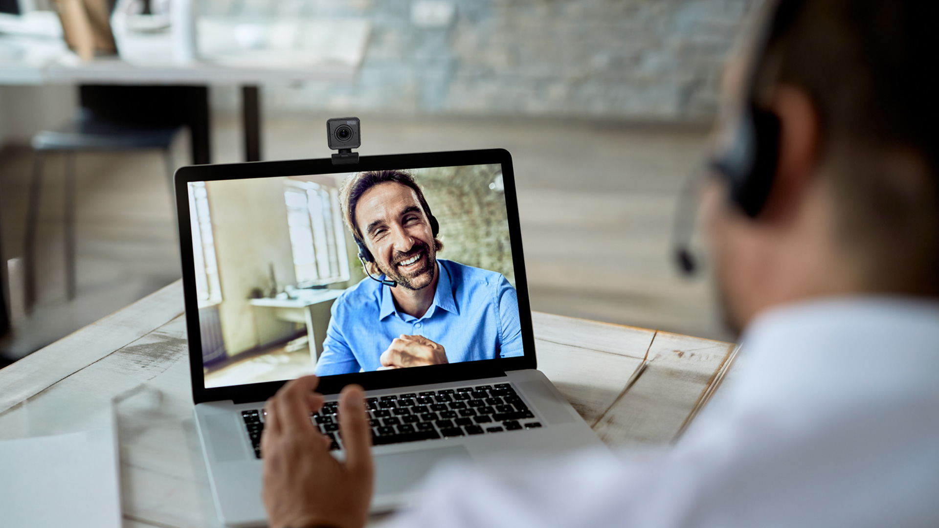 Soluções audiovisuais inovadoras para videoconferências | LAIA